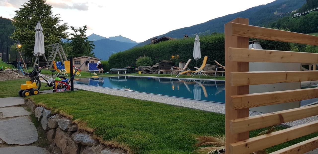 Hotel Restaurant Schaurhof Sterzing Buitenkant foto